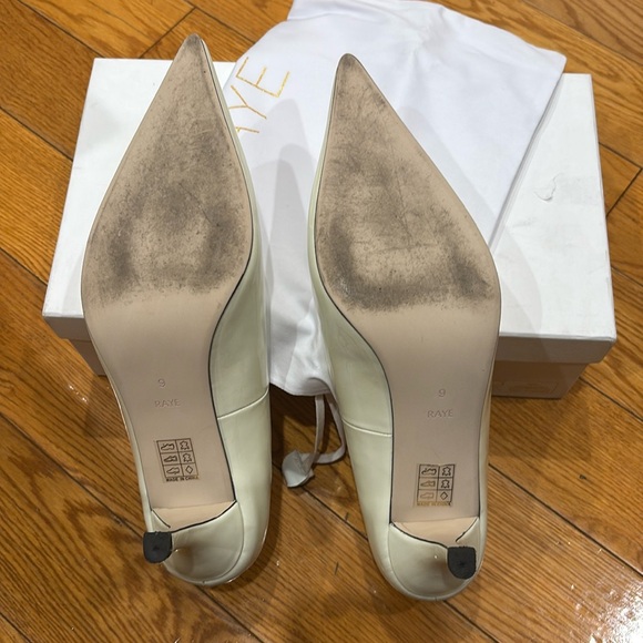 Raye Noa Pump in Ivory, Size: 9 - Picture 11 of 11
